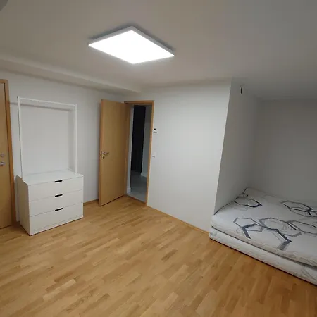 Apartment Kuldse Kodu Korter *